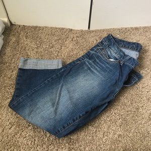 Calvin Klein Denim Capris!